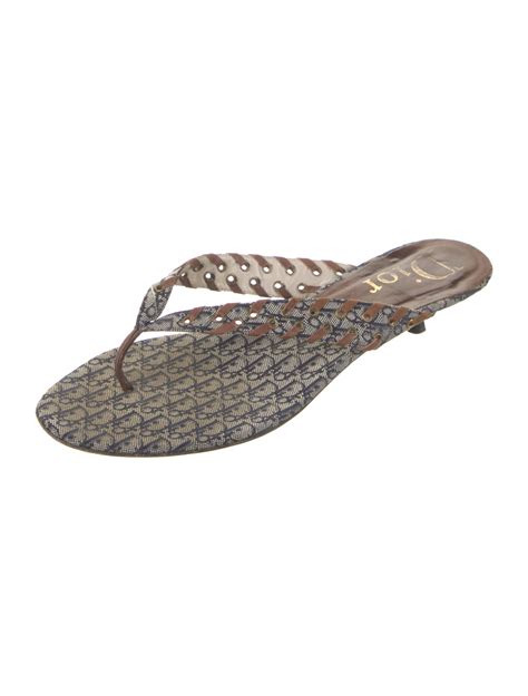 christian Dior women's flip flops